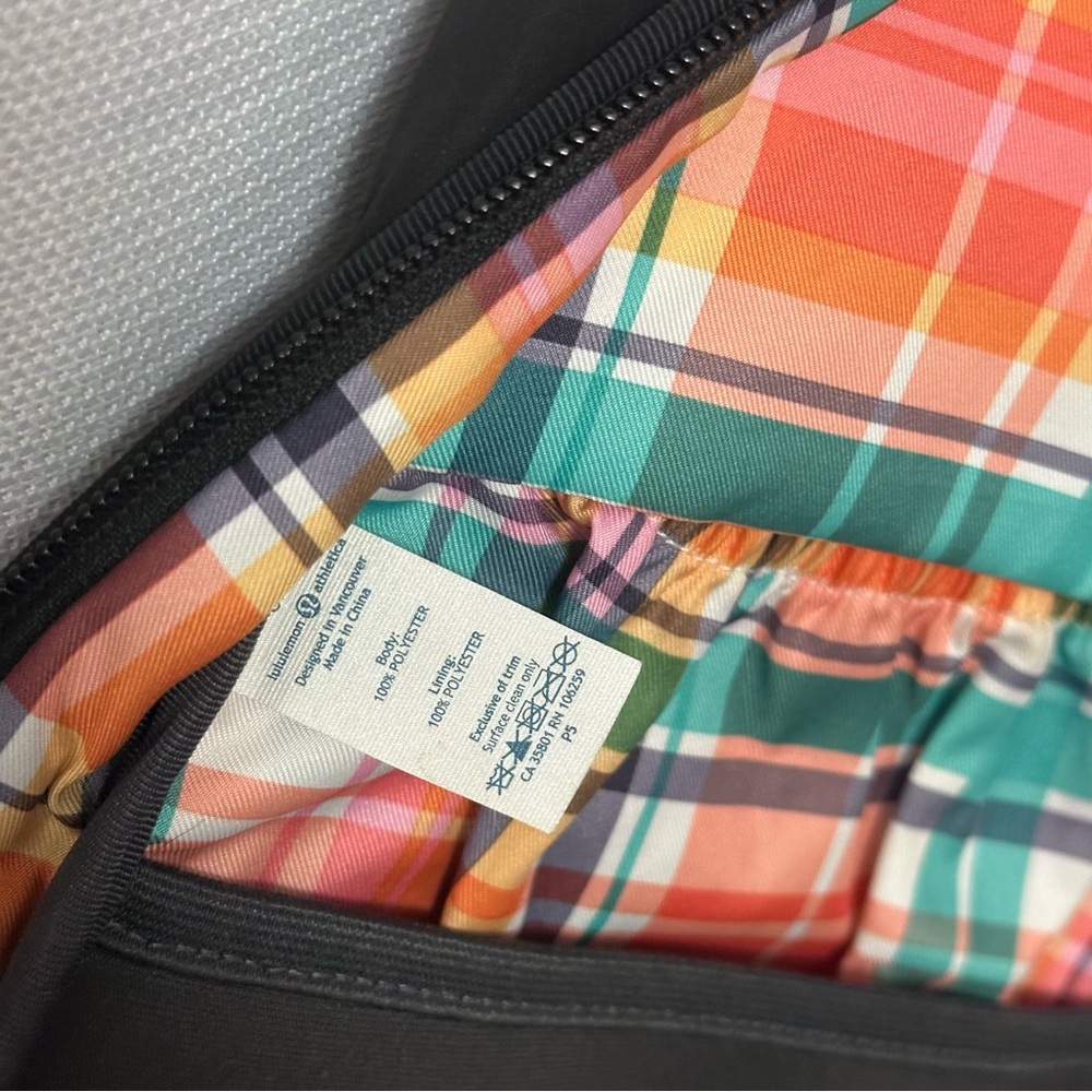 LULULEMON BACKPACK - image 3